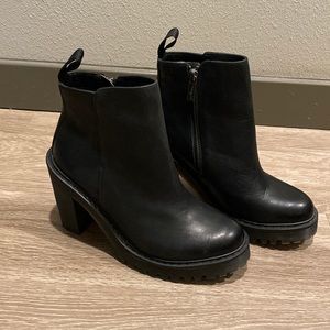 Dr. Martens Women's Magdalena Ankle Bootie